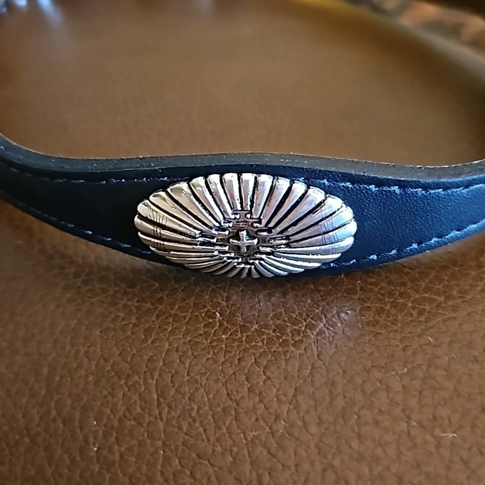 TEXAS LEATHER MFG Black Concho Western Leather Dog Collar NWOT